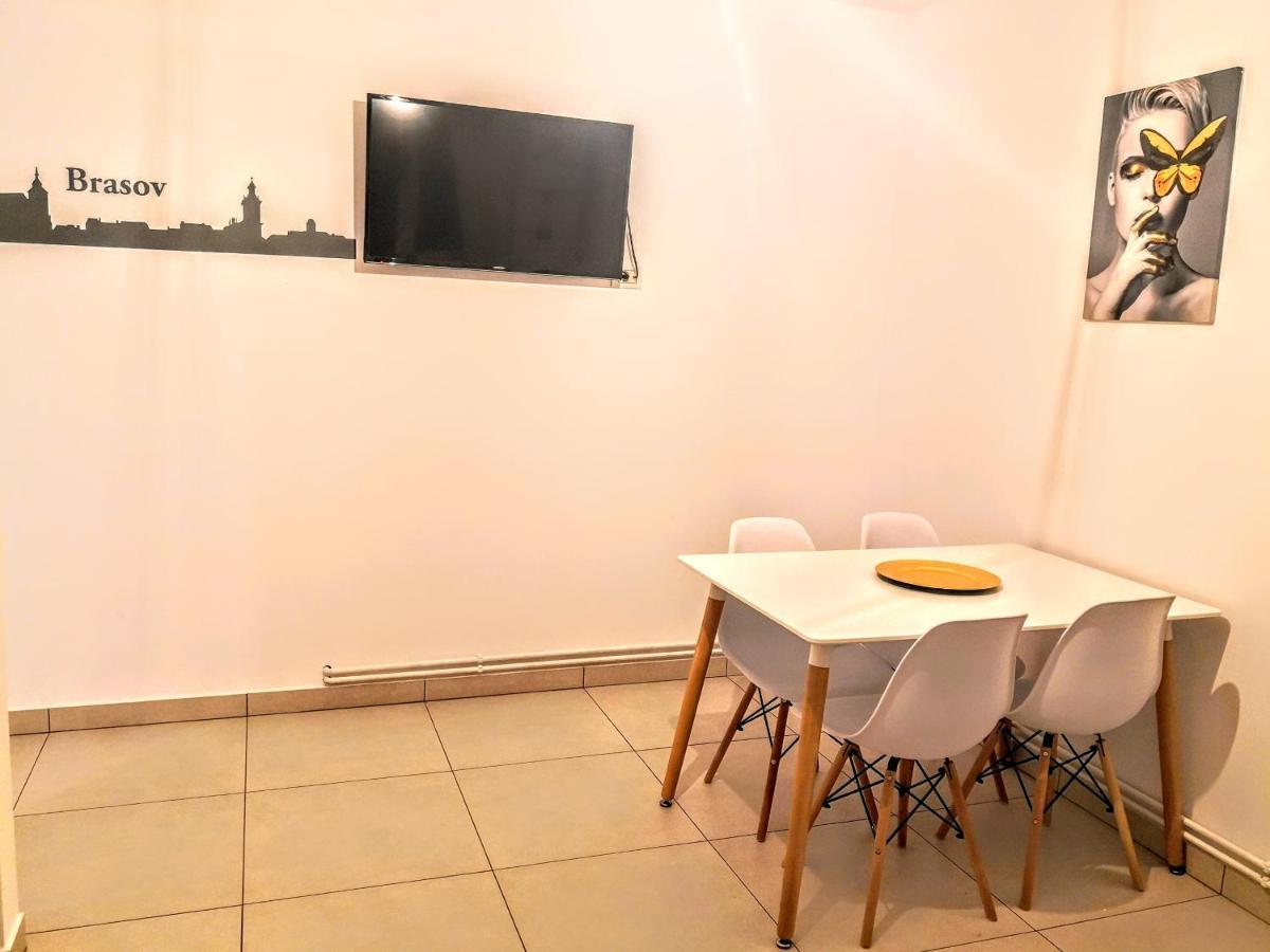 Sunny Town House Villa บราชอฟ ภายนอก รูปภาพ